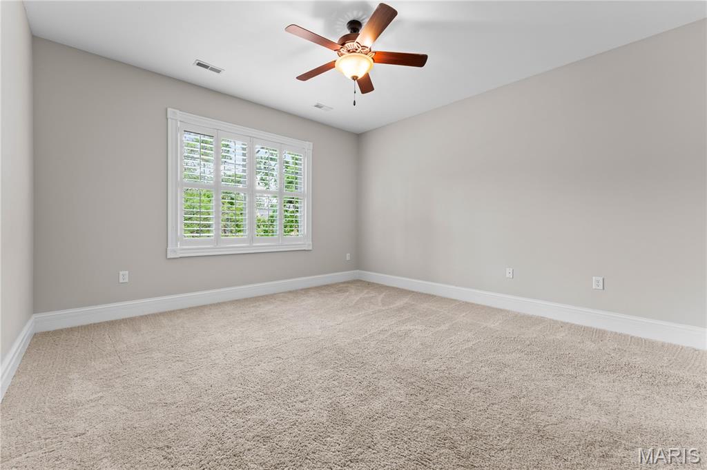 Section 1-44-5 Bdy Adj Aka 328 N - Residential