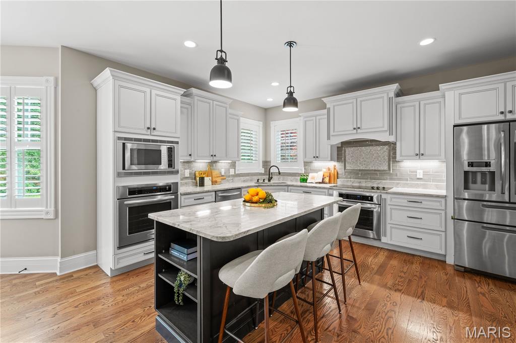 Section 1-44-5 Bdy Adj Aka 328 N - Residential