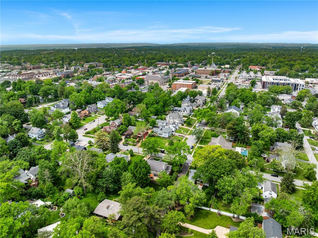 Section 1-44-5 Bdy Adj Aka 328 N - Residential