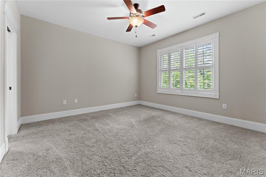 Section 1-44-5 Bdy Adj Aka 328 N - Residential