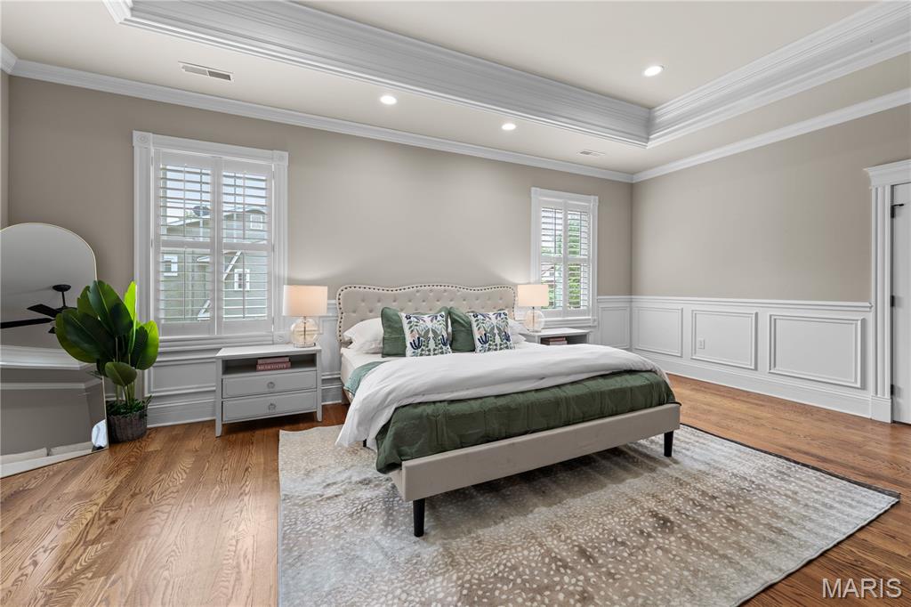 Section 1-44-5 Bdy Adj Aka 328 N - Residential