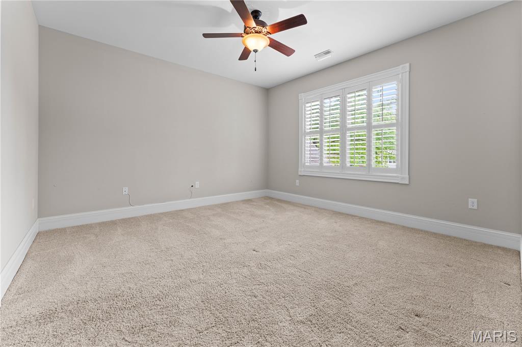 Section 1-44-5 Bdy Adj Aka 328 N - Residential