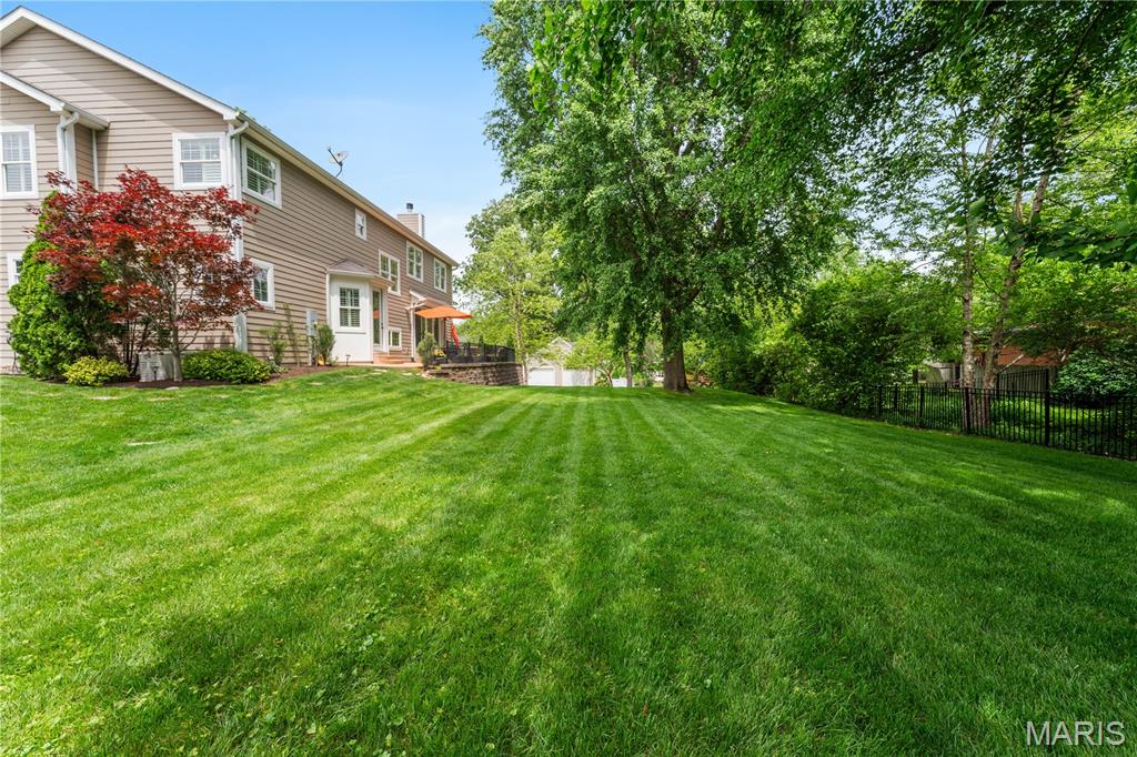 Section 1-44-5 Bdy Adj Aka 328 N - Residential