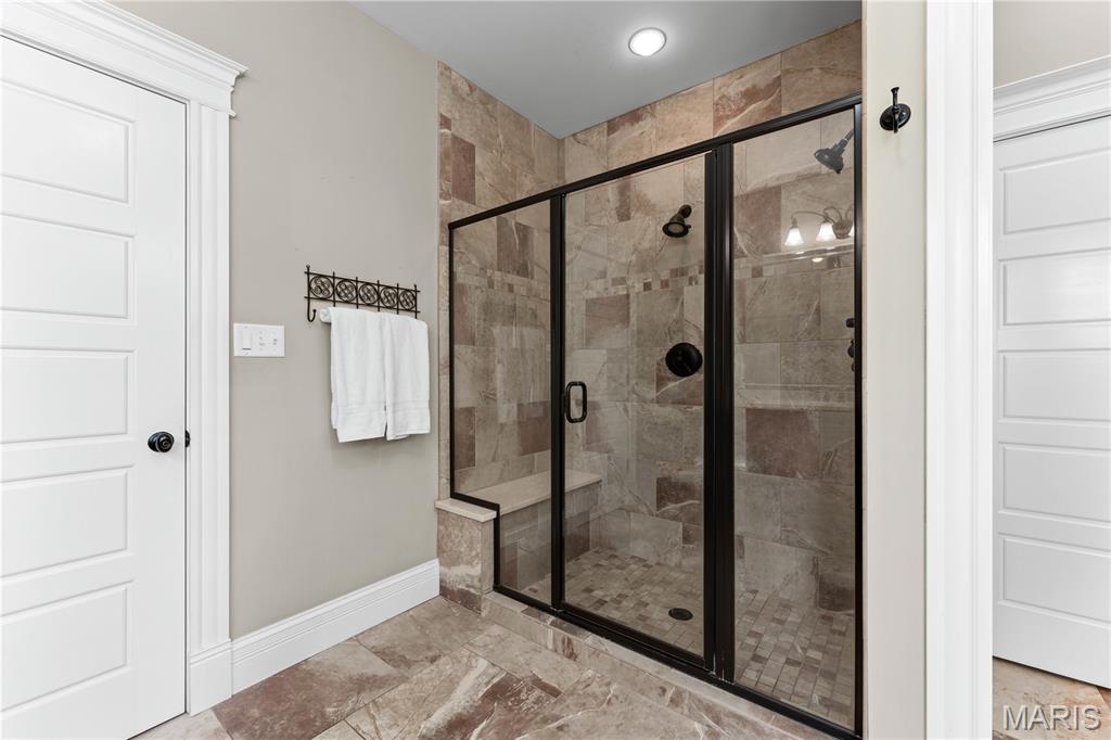 Section 1-44-5 Bdy Adj Aka 328 N - Residential