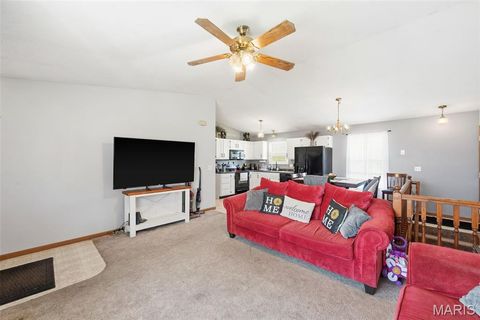 Tiny photo for 2520 Trojan Circle, Troy, MO 63379 (MLS # 26015031)