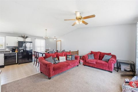 Tiny photo for 2520 Trojan Circle, Troy, MO 63379 (MLS # 26015031)