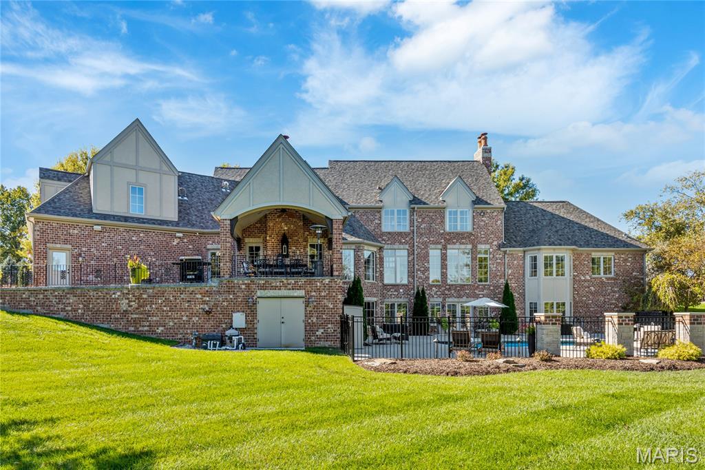 Wind Castle #1 - Residential