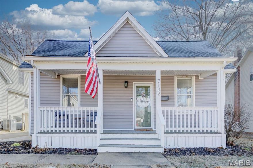 South City Dreams! Check out this move-in ready 2 bed, 1 bath home located in South City on the edge of Lindenwood Park. This well maintained property offers a functional layout with comfortable living and dining spaces and an updated full bath. The massive lot and oversized detached one car garage are a rare city find that provide exceptional flexibility. Conveniently situated near parks, local dining, shopping, and major highways, this property offers both neighborhood charm and easy access to everything South City has to offer.