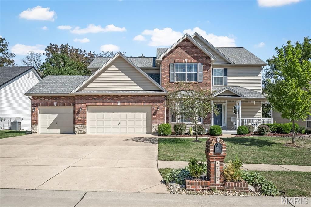 Photo of 3512 Big Bear Court, Wentzville, MO 63385 (MLS # 25071365)