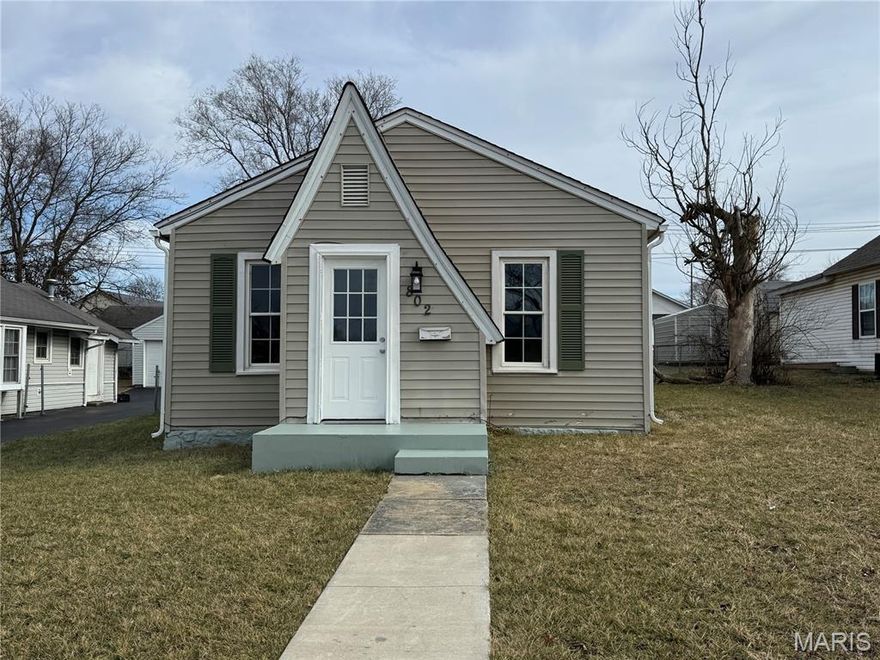 Super cute move in ready 3 bedroom 1 bath bungalow. Divided bedroom plan. Tall ceilings. Backyard is fenced and level. There is plenty of off street parking. 2 car carport off the alley and concrete parking out front. Occupancy has been completed.
