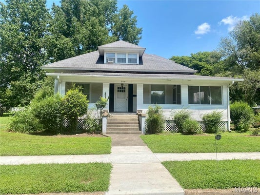 304 HUNTER ST, CHARLESTON, MO 63834 - Image dbdbcfeaddad72295bcd3b8b57fcede8/1072249431