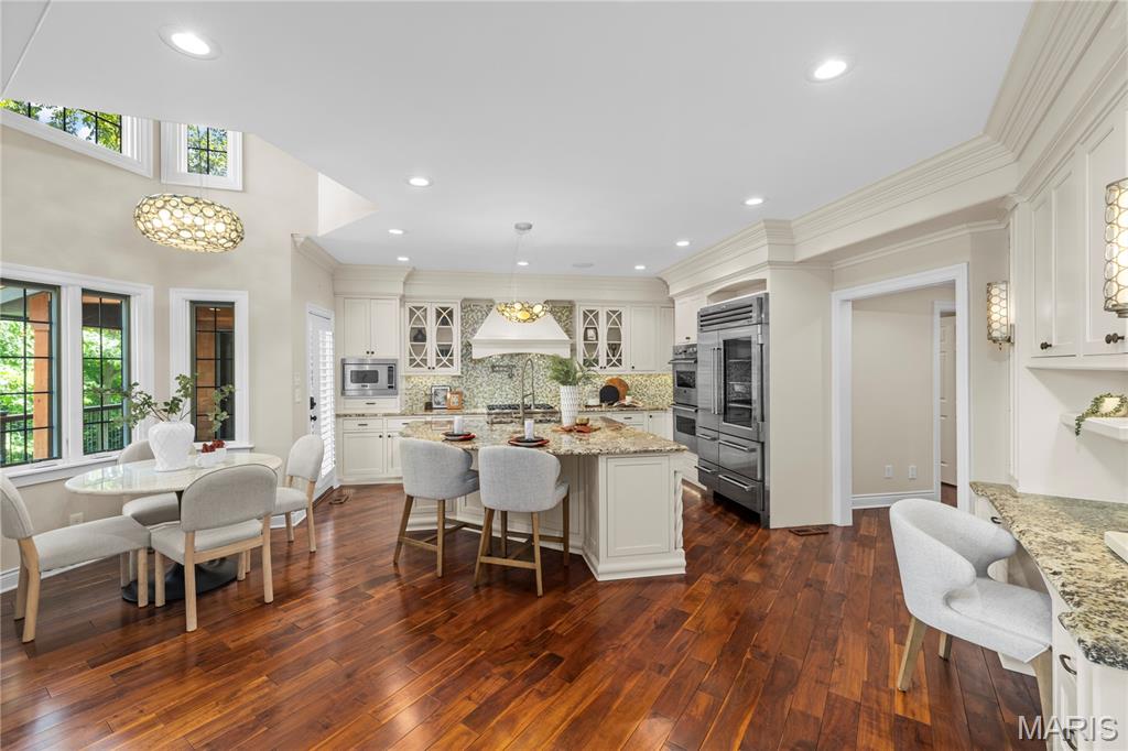 Frontenac Park - Residential