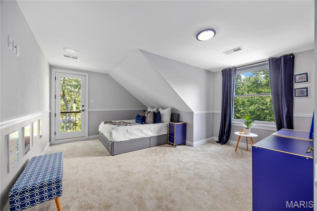 Frontenac Park - Residential