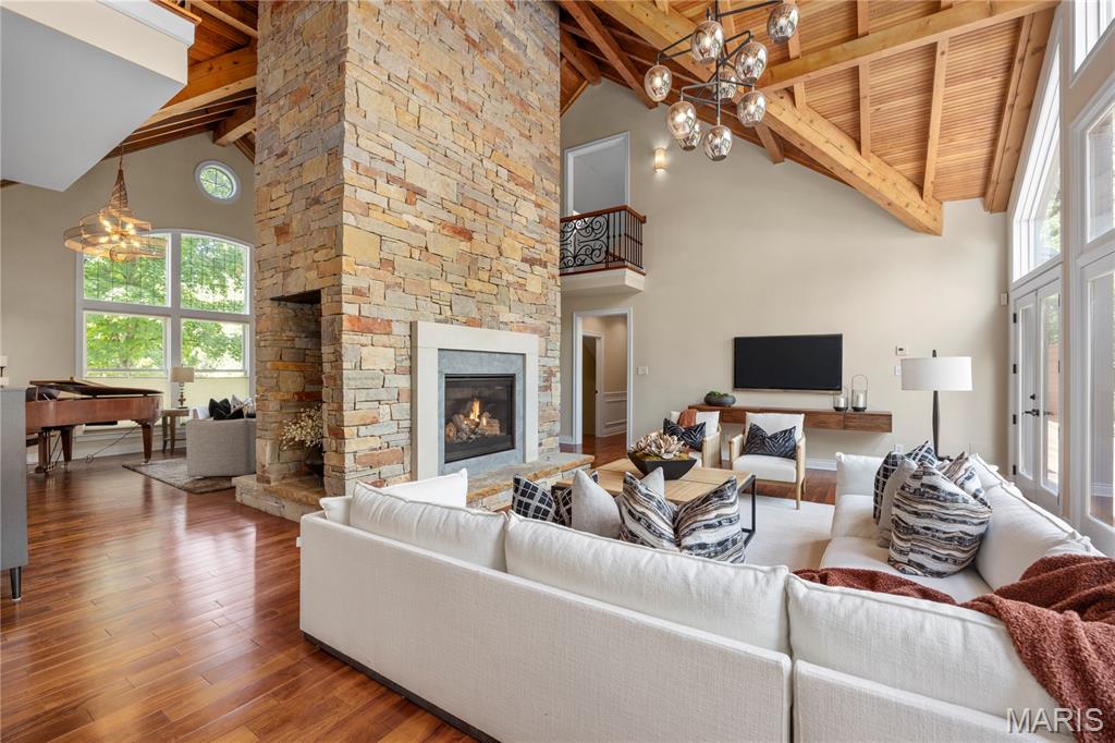 Frontenac Park - Residential