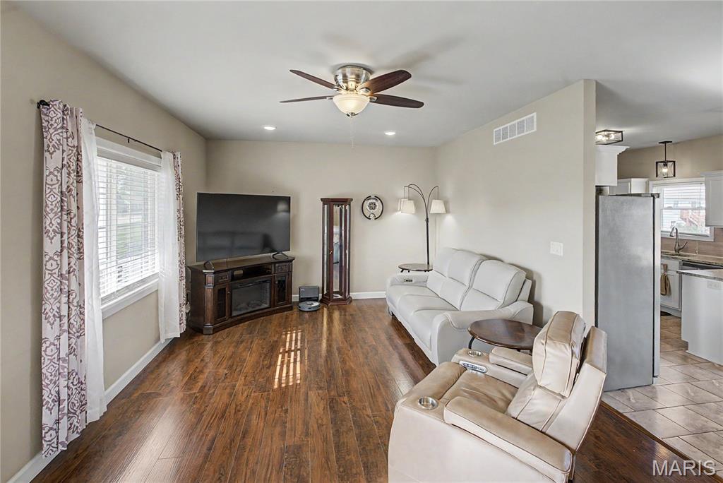 Twin Oaks - Residential