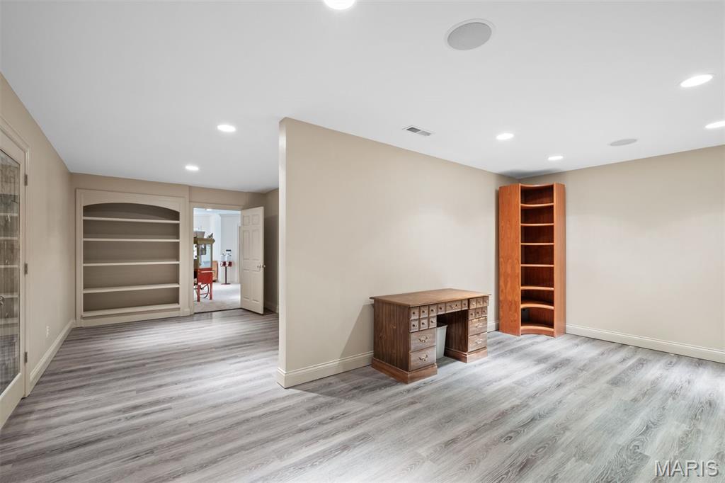 Hunters Pond - Residential