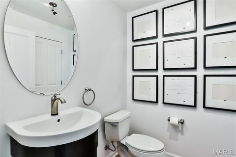 Tiny photo for 4909 Laclede Avenue #1606, St Louis, MO 63108 (MLS # 26030622)