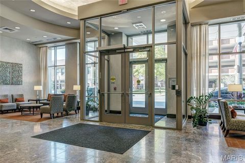 Tiny photo for 4909 Laclede Avenue #1606, St Louis, MO 63108 (MLS # 26030622)
