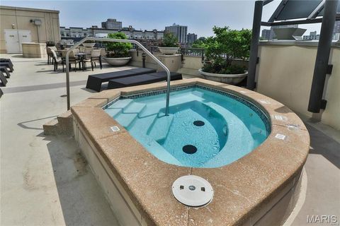 Tiny photo for 4909 Laclede Avenue #1606, St Louis, MO 63108 (MLS # 26030622)