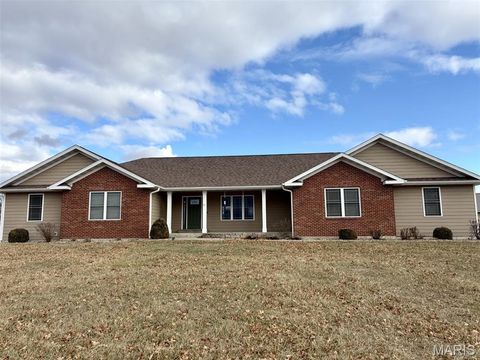 3721 Hawk Point Palmyra MO 63461