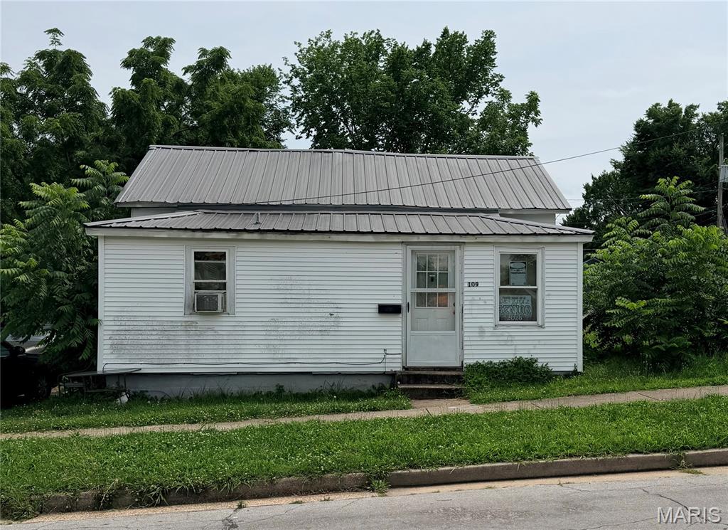 Photo 1 of 1 — 109 W 3rd Street, Rolla, MO 65401