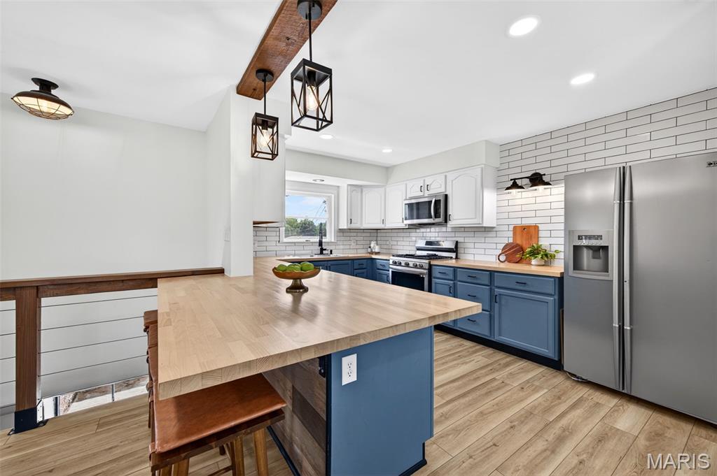 Reavis Gardens - Residential
