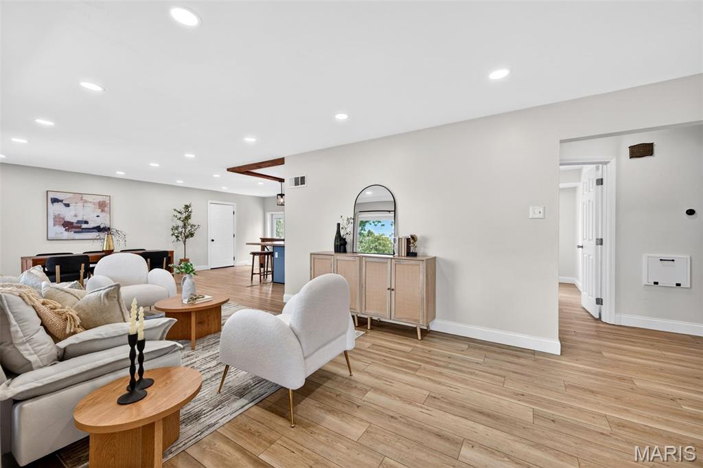 Reavis Gardens - Residential