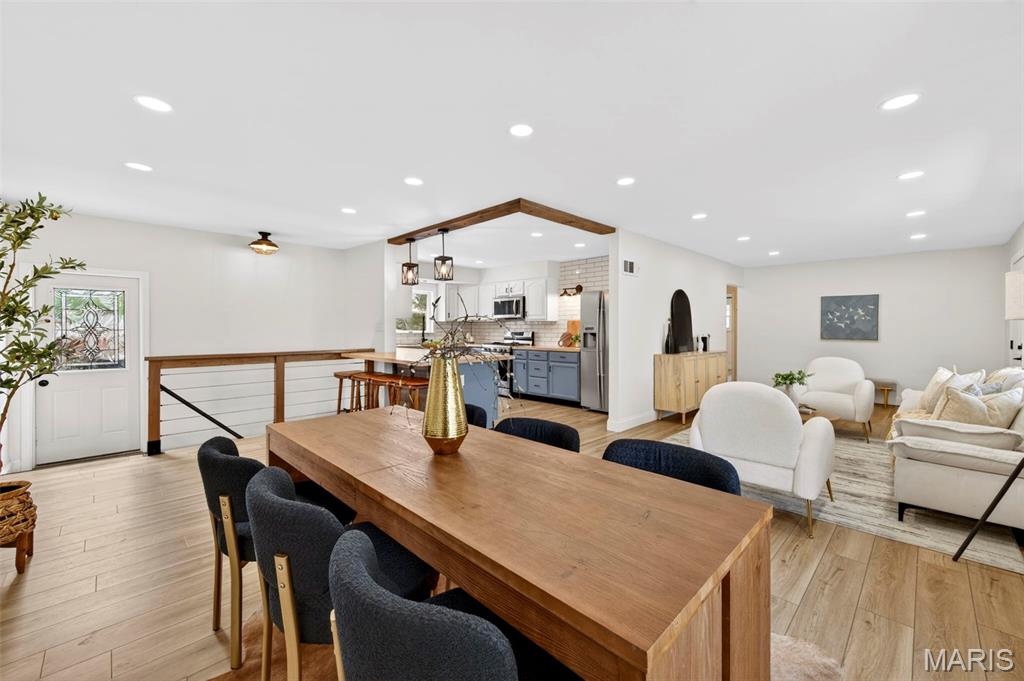 Reavis Gardens - Residential