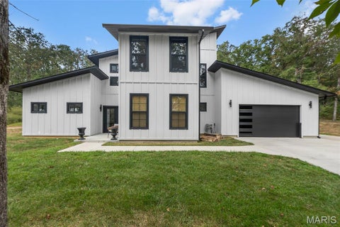 Photo of 503 N Deer Trail, Fredericktown, MO 63645 (MLS # 26059067)