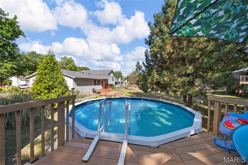 1604 Dahlia Court