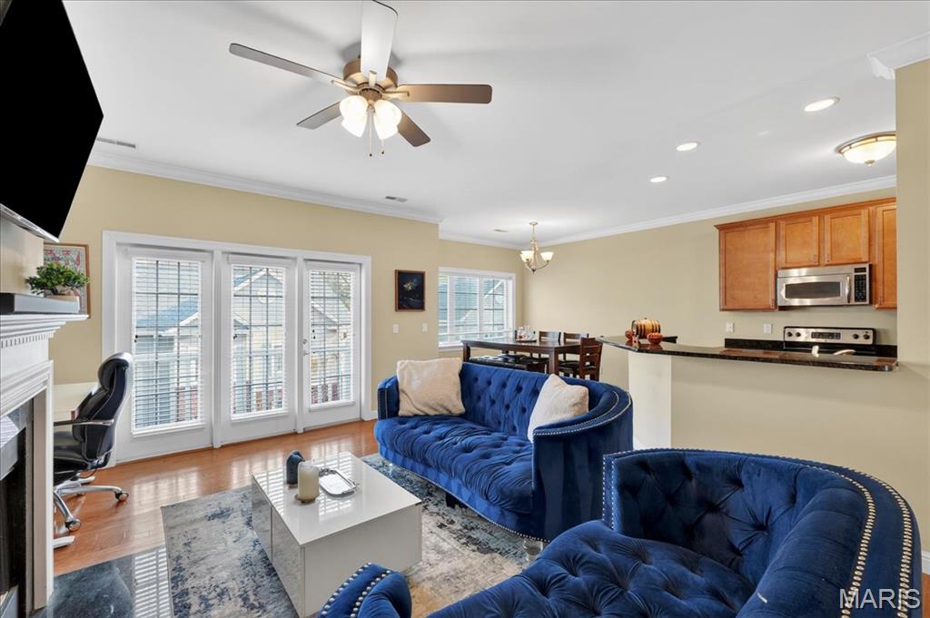 Villas At Oak Bend 2 The - Residential