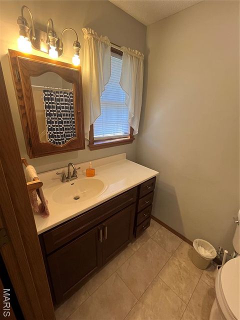 Tiny photo for 838 Deer Run Road, Elsberry, MO 63343 (MLS # 25068349)