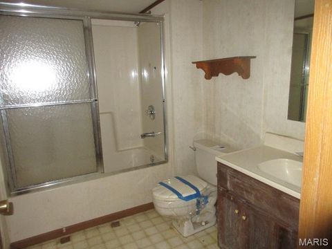 Tiny photo for 20 Ridge Mount Court, St Charles, MO 63303 (MLS # 26005371)