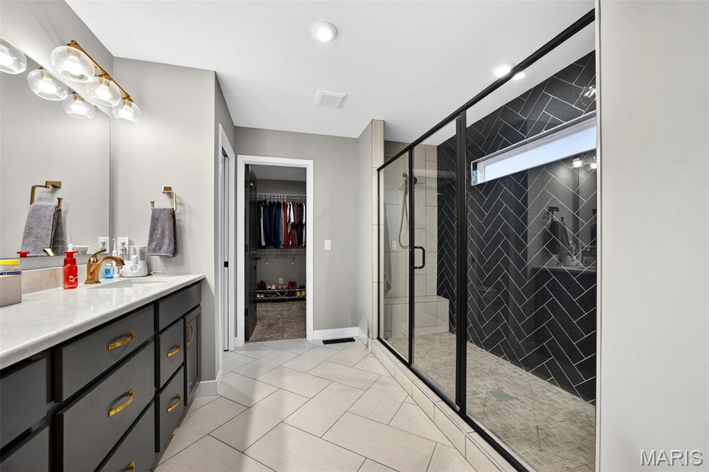 Streets Of Caledonia #4 - Residential