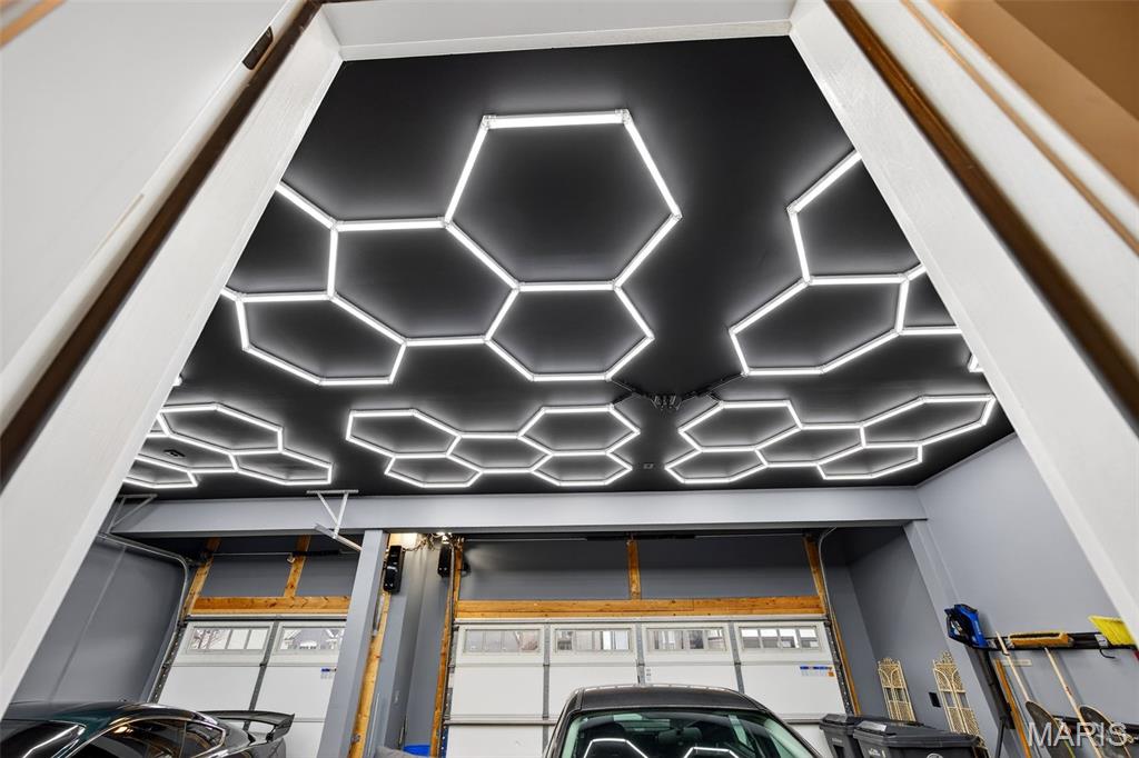 Streets Of Caledonia #4 - Residential