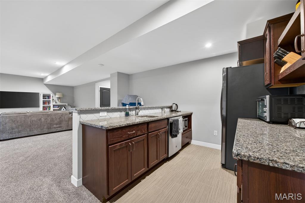 Streets Of Caledonia #4 - Residential