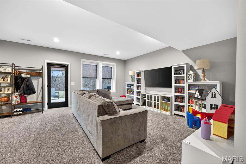 Streets Of Caledonia #4 - Residential