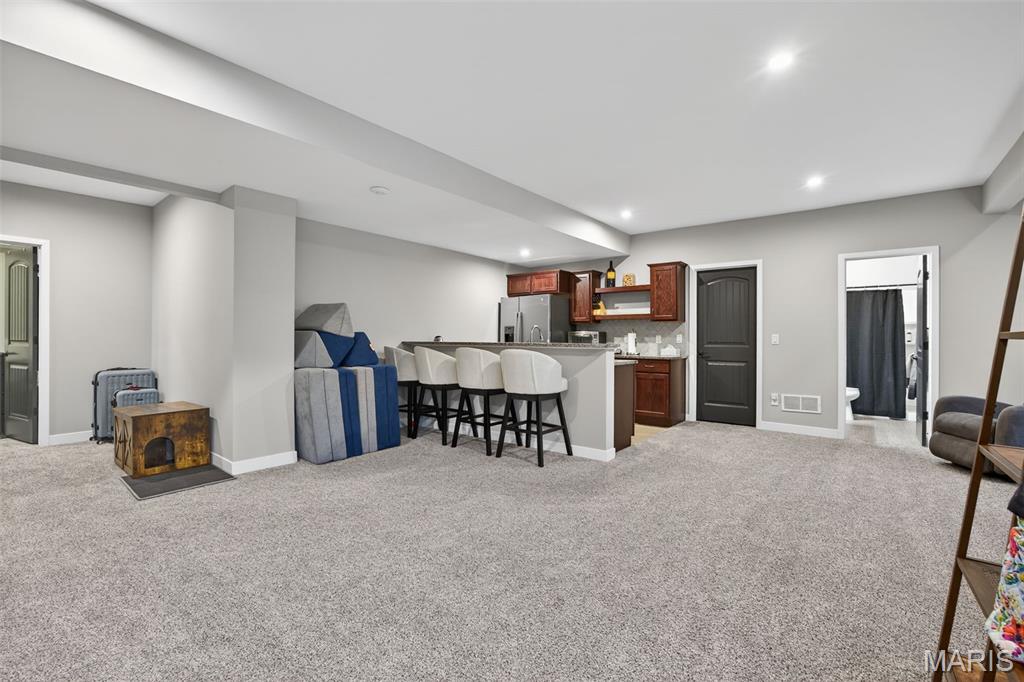 Streets Of Caledonia #4 - Residential