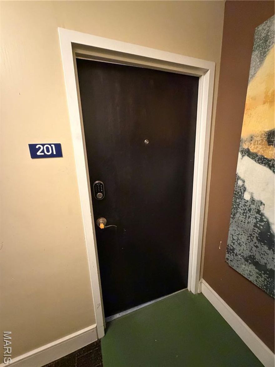 Experience the energy of Downtown St. Louis in this stylish 2-bedroom, 1-bath loft at Blu City Lofts. Blending industrial character with modern finishes, this thoughtfully designed unit offers comfort, functionality, and unbeatable urban convenience—all at an affordable price.

Luxury vinyl plank flooring runs throughout the space, creating a clean, contemporary feel that complements the open layout. The sleek kitchen features lots of cabinetry, granite countertops galore, and stainless-steel appliances—including a gas stove, a standout feature in loft living. Whether you're cooking for one or entertaining friends, this kitchen delivers both style and performance.

Both bedrooms provide comfortable retreats with ample closet space, while the full bath is well-appointed with modern finishes. Enjoy the added convenience of private in-unit laundry, making everyday living that much easier. Natural light enhances the living areas, creating a bright and welcoming atmosphere perfect for relaxing or working from home.

Blu City Lofts also offers residents access to a fitness center, gathering room, outdoor bbq grills and secure building entry for added peace of mind. Step outside and enjoy immediate access to downtown dining, entertainment, and public transit—putting the best of the city right at your doorstep.

Affordable. Convenient. Urban.
Schedule your showing today!