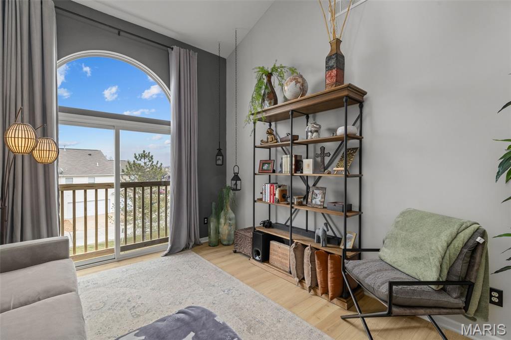 Countryshire #11 - Residential