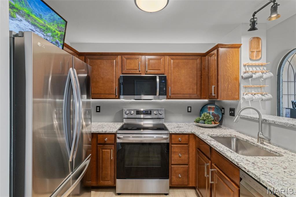 Countryshire #11 - Residential