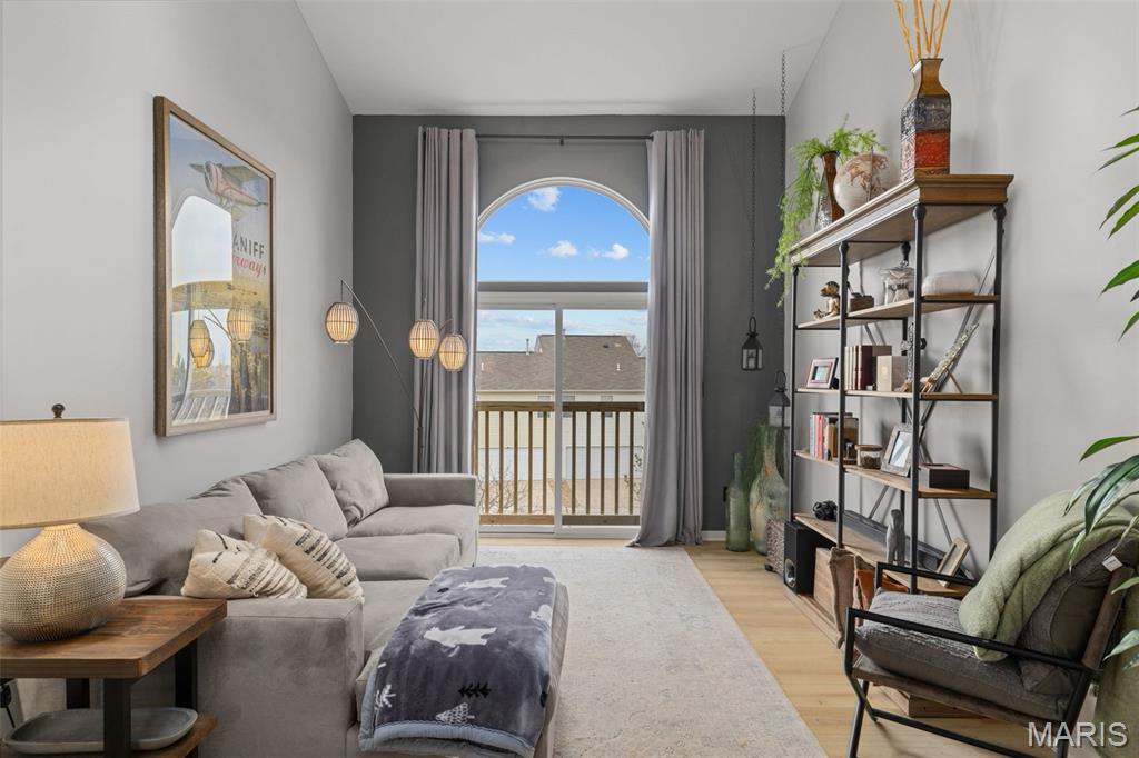 Countryshire #11 - Residential