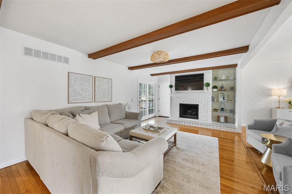 Shadowoak 1 - Residential