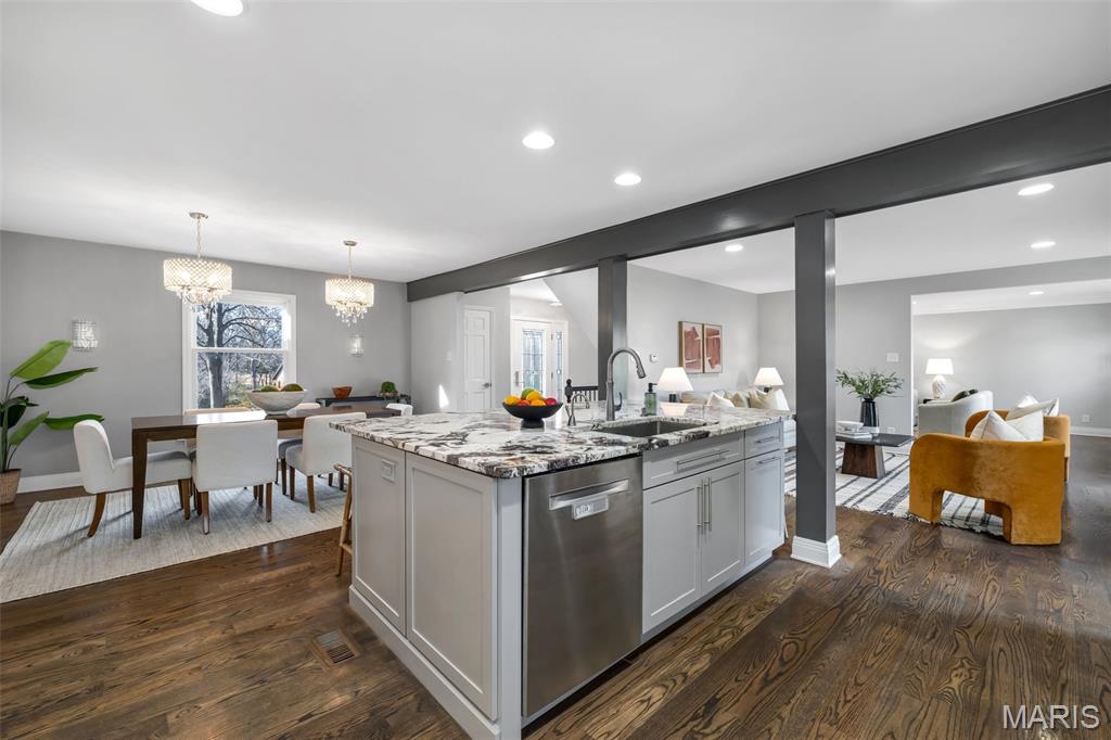 Meadowbrook Country Club Estates - Residential