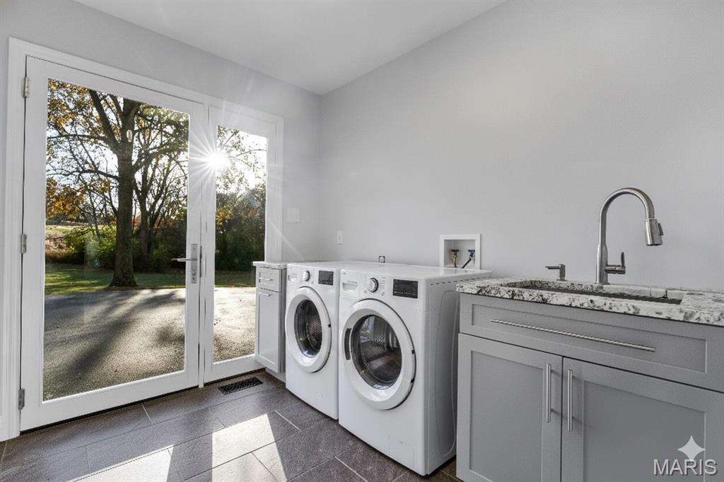 Meadowbrook Country Club Estates - Residential