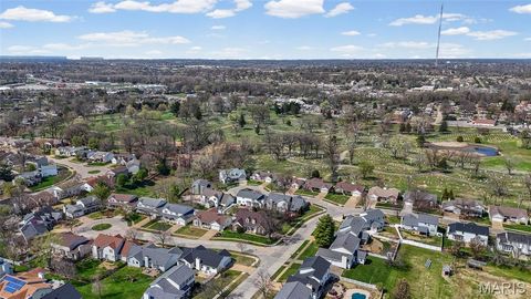 Tiny photo for 804 Shady Ridge Court, St Louis, MO 63125 (MLS # 26018598)