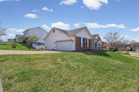 Tiny photo for 804 Shady Ridge Court, St Louis, MO 63125 (MLS # 26018598)