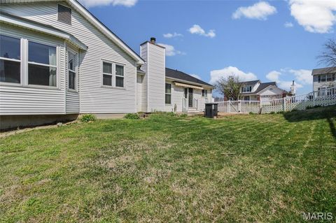 Tiny photo for 804 Shady Ridge Court, St Louis, MO 63125 (MLS # 26018598)