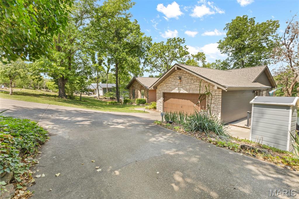 Deer Run Estate - Residential