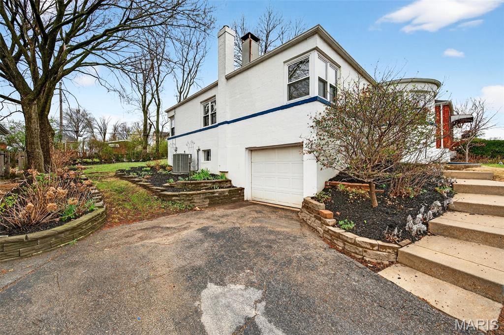 Hill Top View 4 - Residential